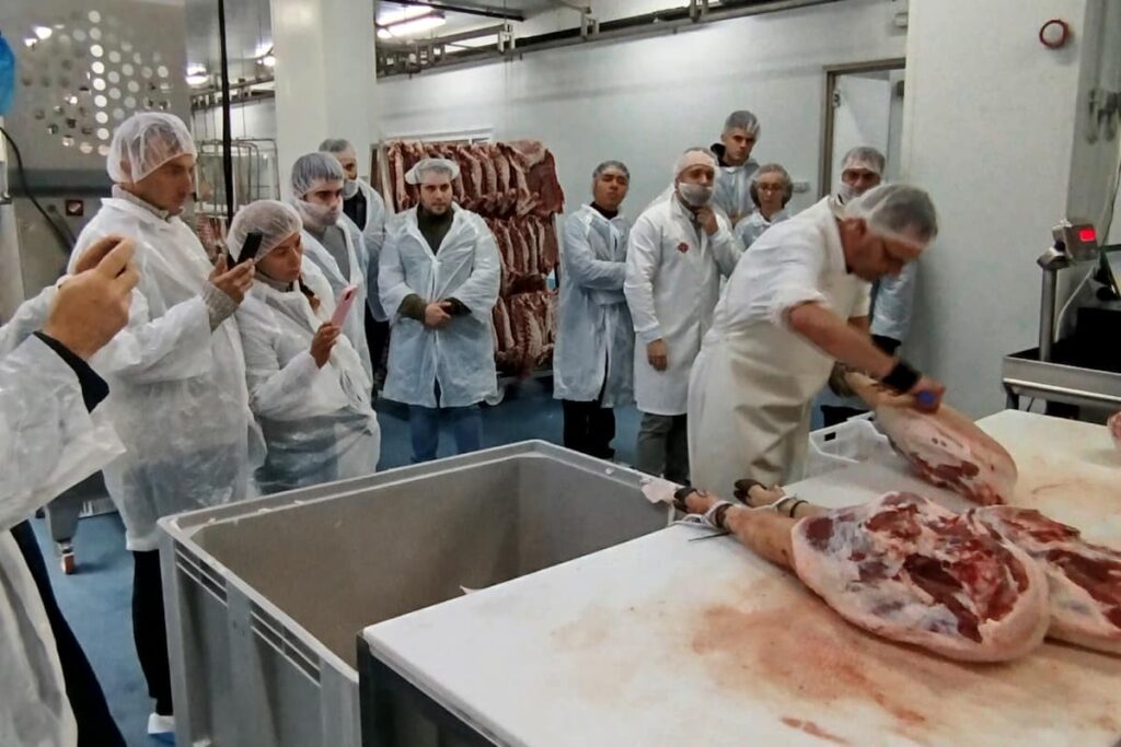 limpieza Beher VII Feria gastronómica Guijuelo Beher