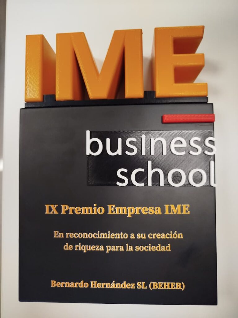 Premio a la Empresa IME USAL Beher
