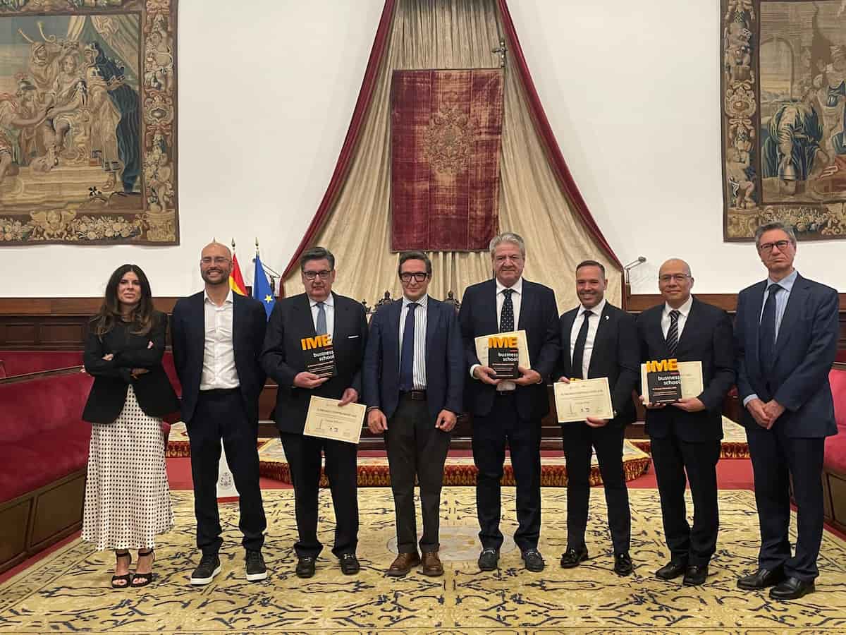 premios otorgados IME USAL Beher