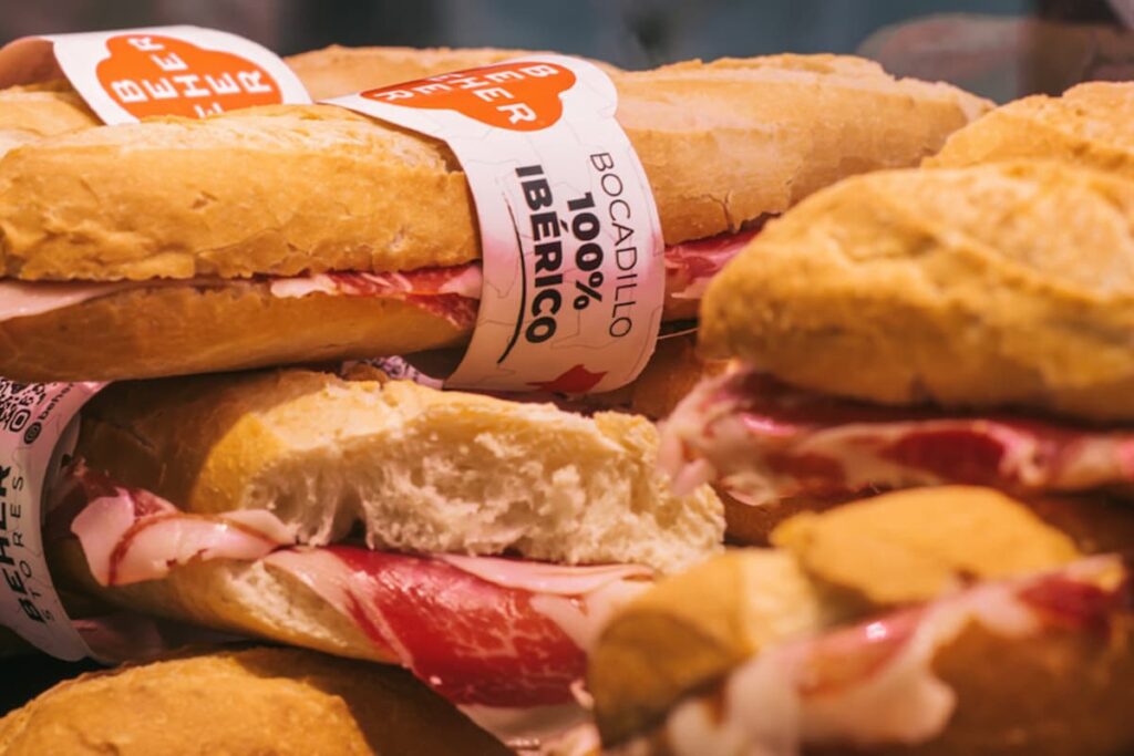 bocadillo jamón Beher comida llevar playa Beher