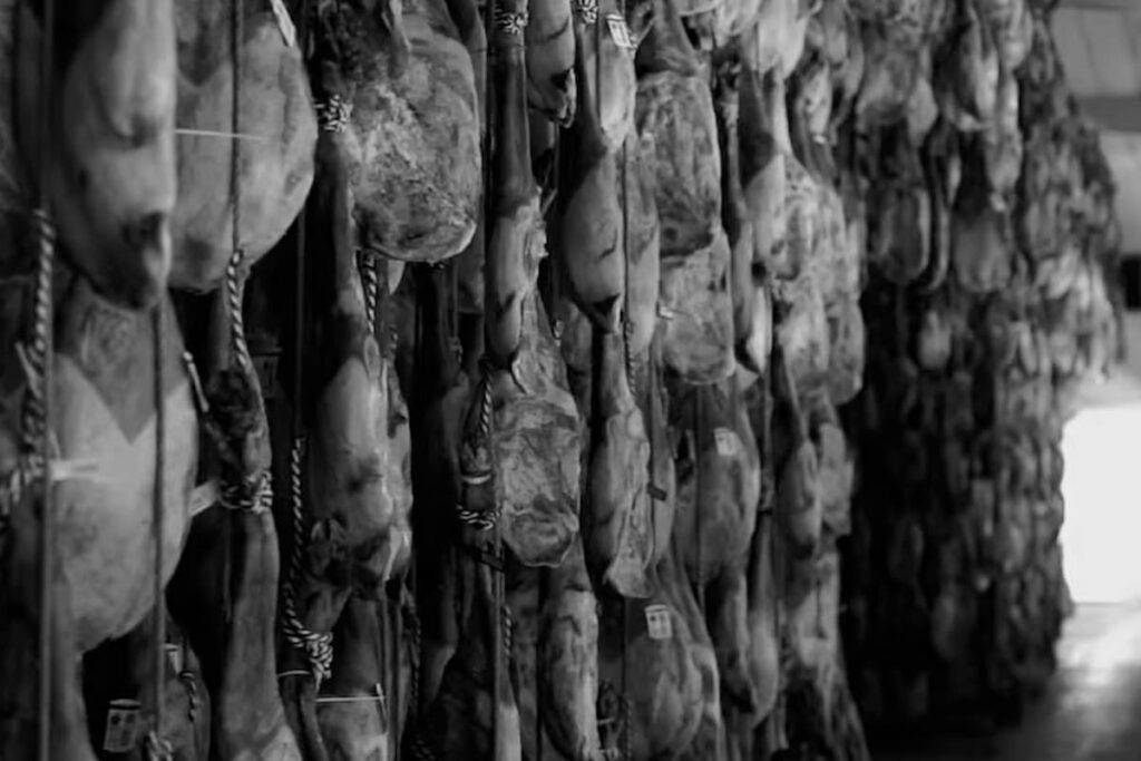 el lugar forma parte del proceso curación jamón secadero BEHER